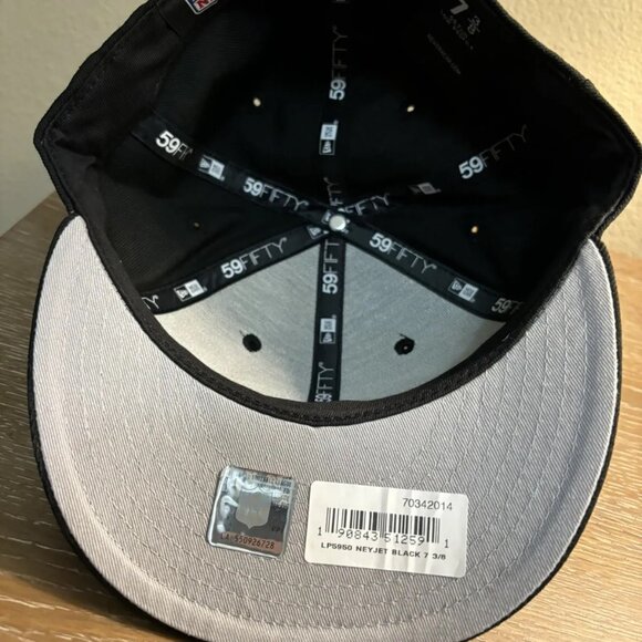 New Era New York Jets 59FIFTY Black Hat (Men’s Size 7 3/8) - Picture 4 of 6